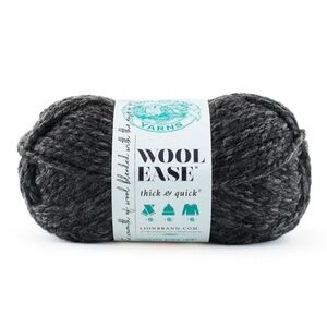 Lion Brands Yarns Wool-Ease Thick & Quick Charcoal Anthracite Dark Grey NWT